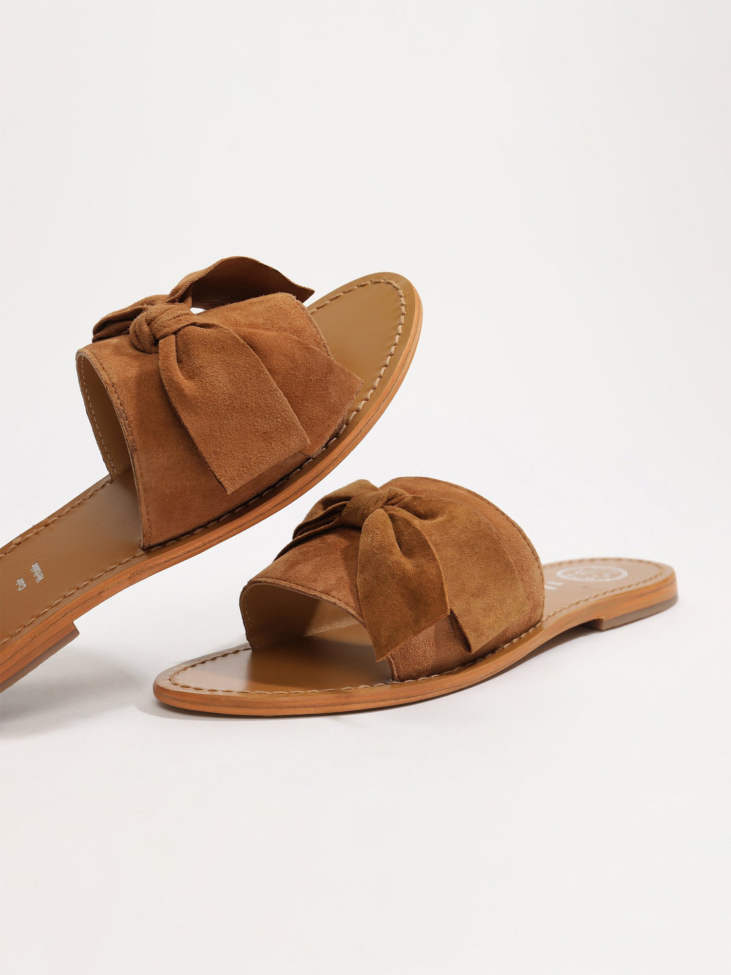 SERPA mules fantaisie en cuir camel