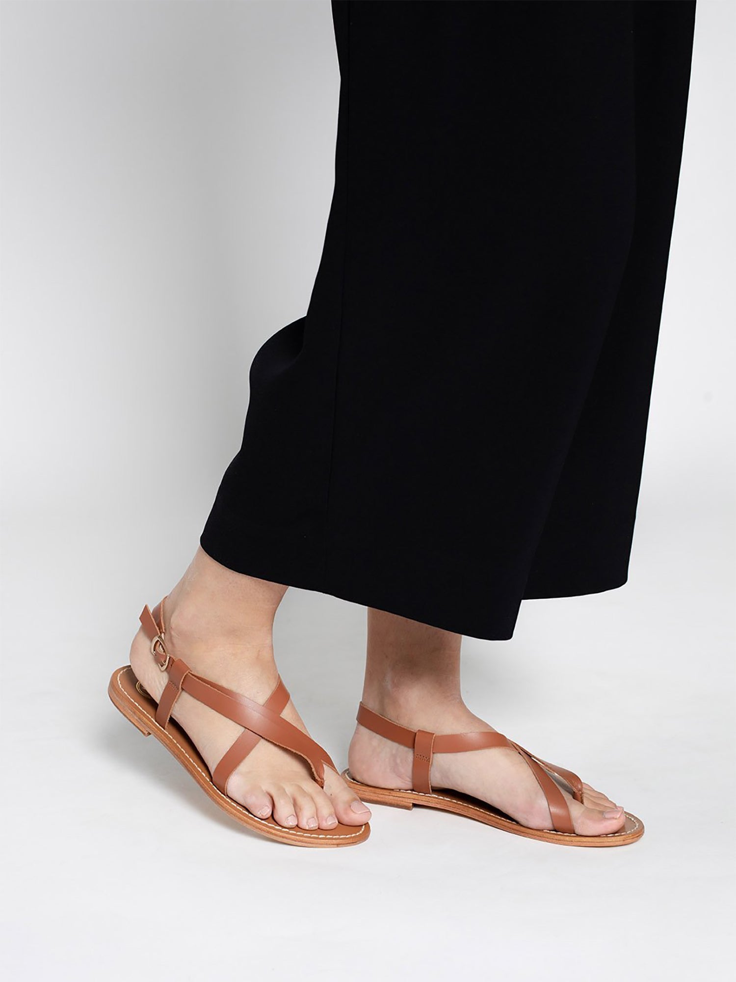 BLESSI sandales en cuir camel