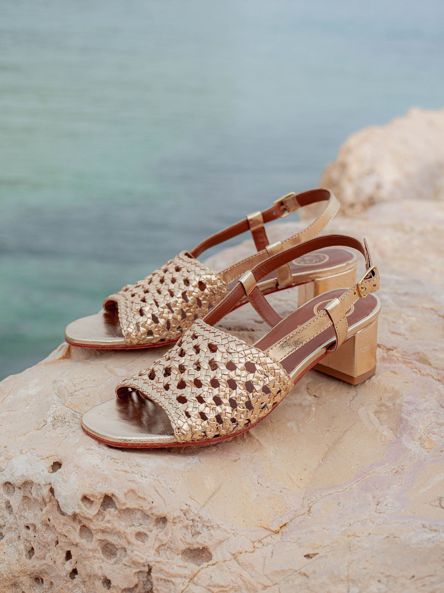 EMMY sandales talon tresse en cuir or