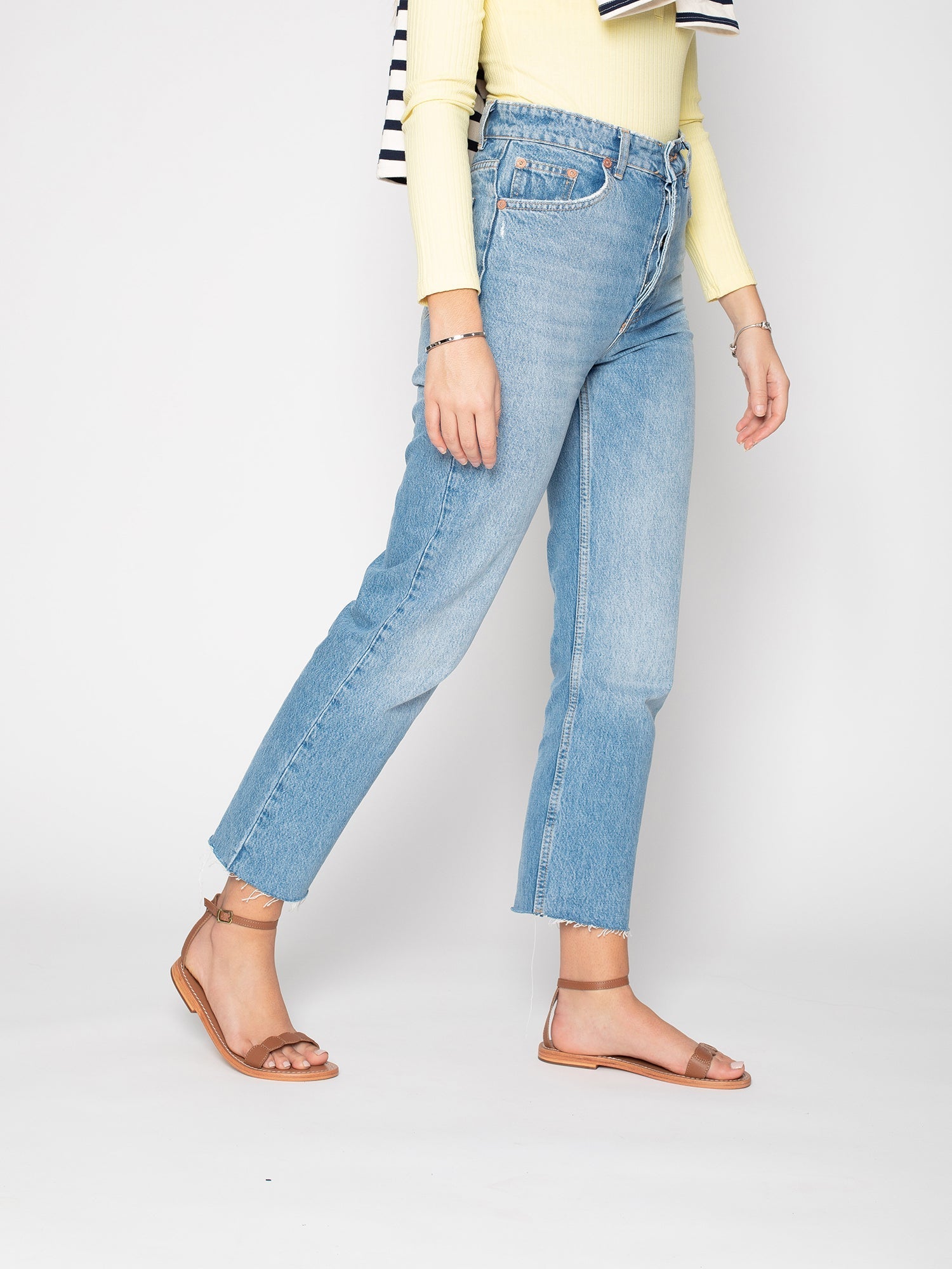 HAVILA sandales en cuir camel