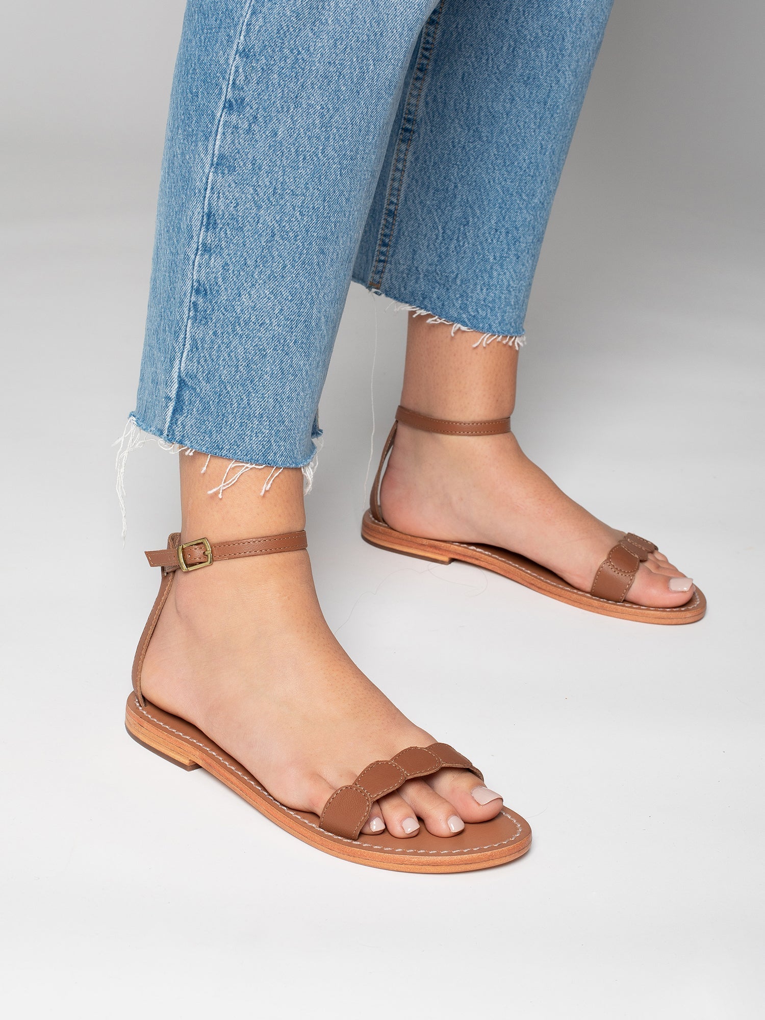 HAVILA sandales en cuir camel