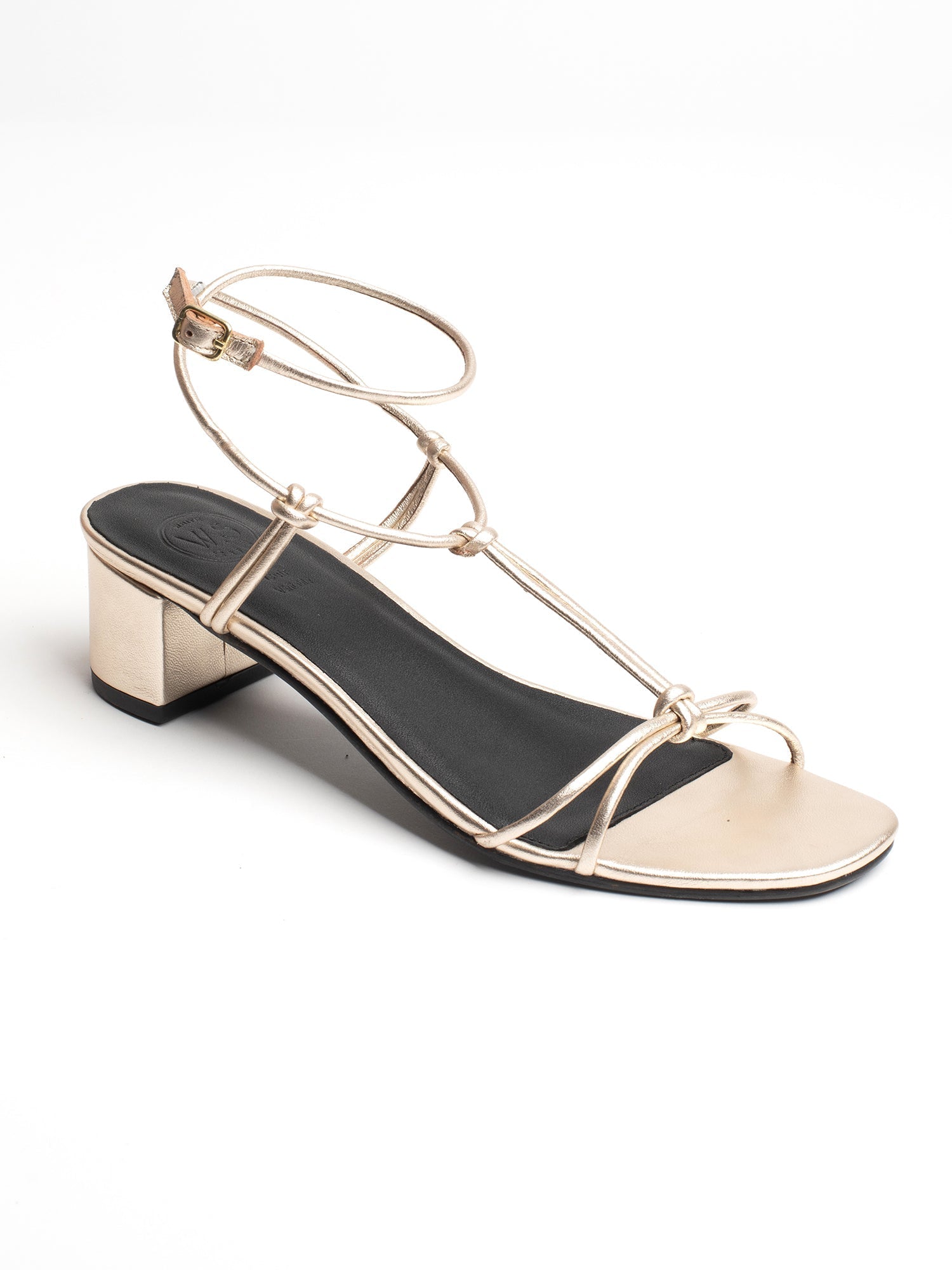AQUENE sandales talon bracelet de cheville en cuir or