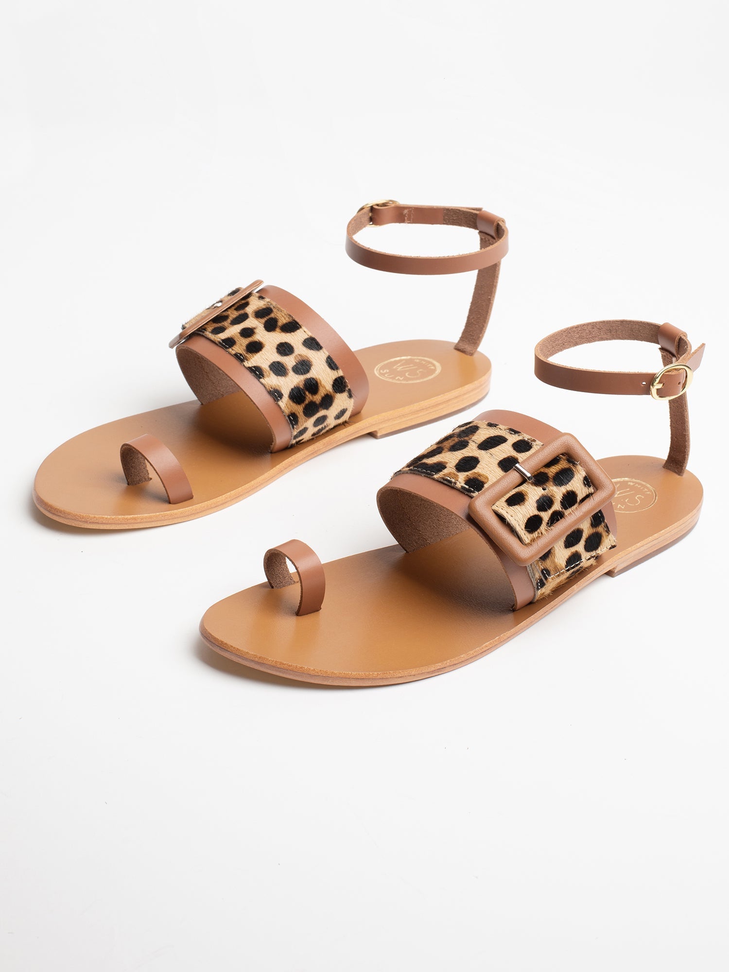 ARYA sandales en cuir camel