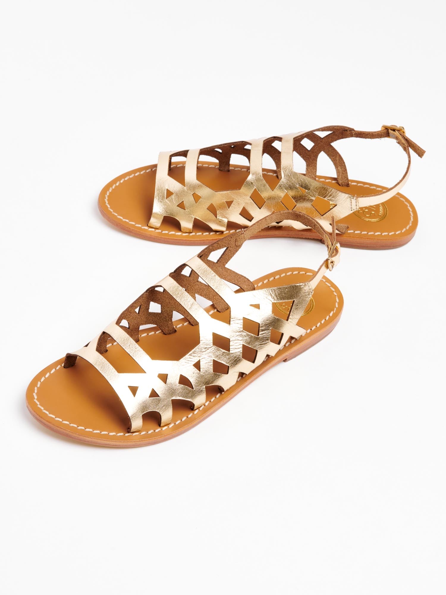 ARACATI sandales en cuir or foncé