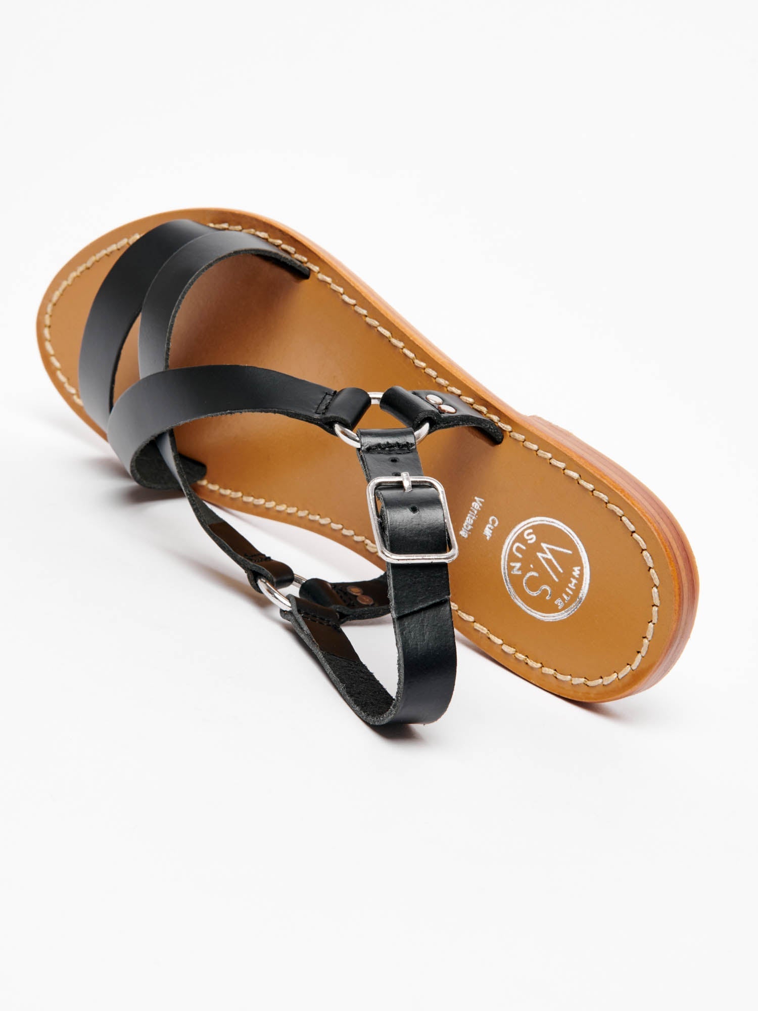 SATHYNE sandales en cuir noir