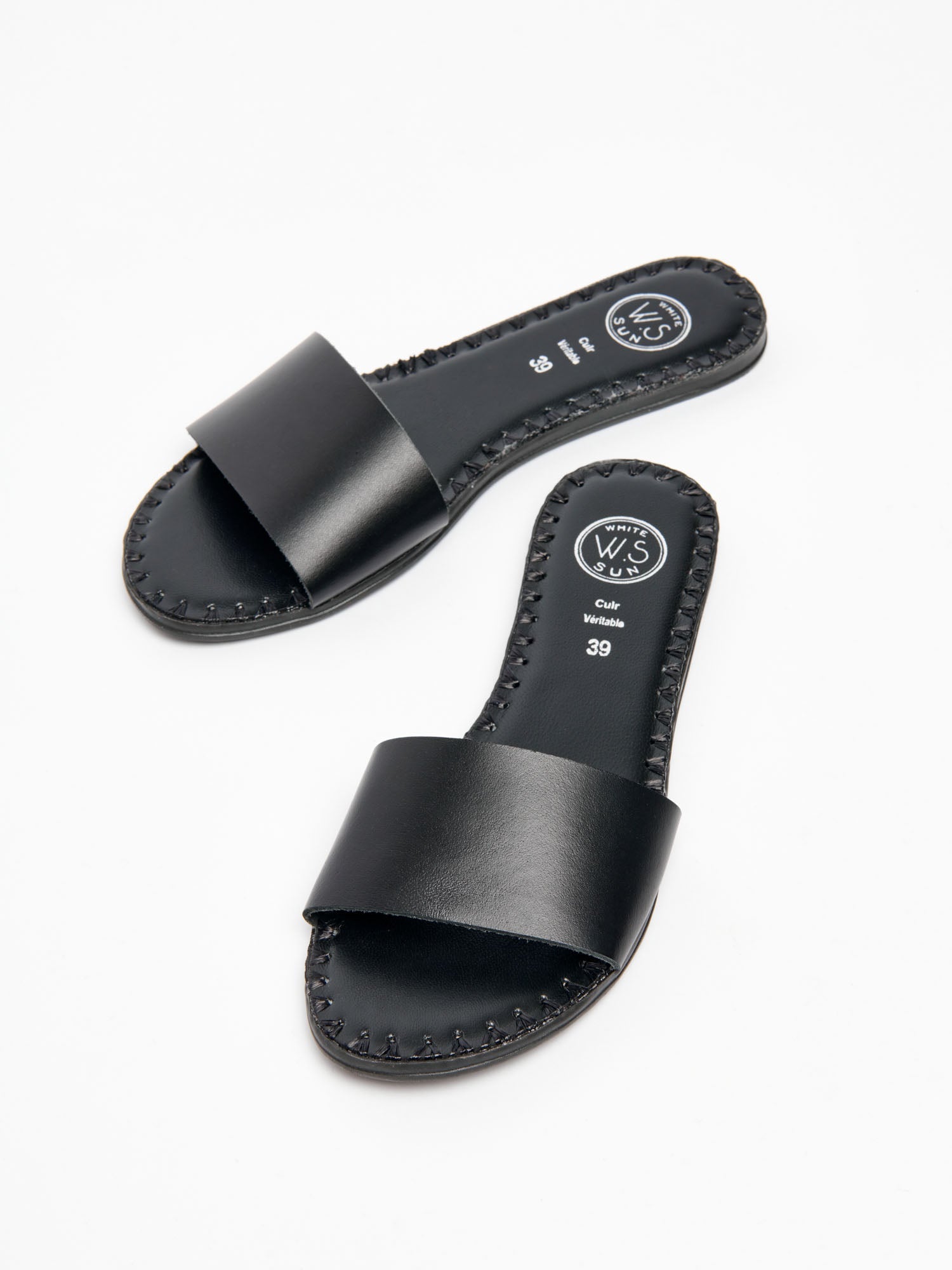 AZIO sandales en cuir noir