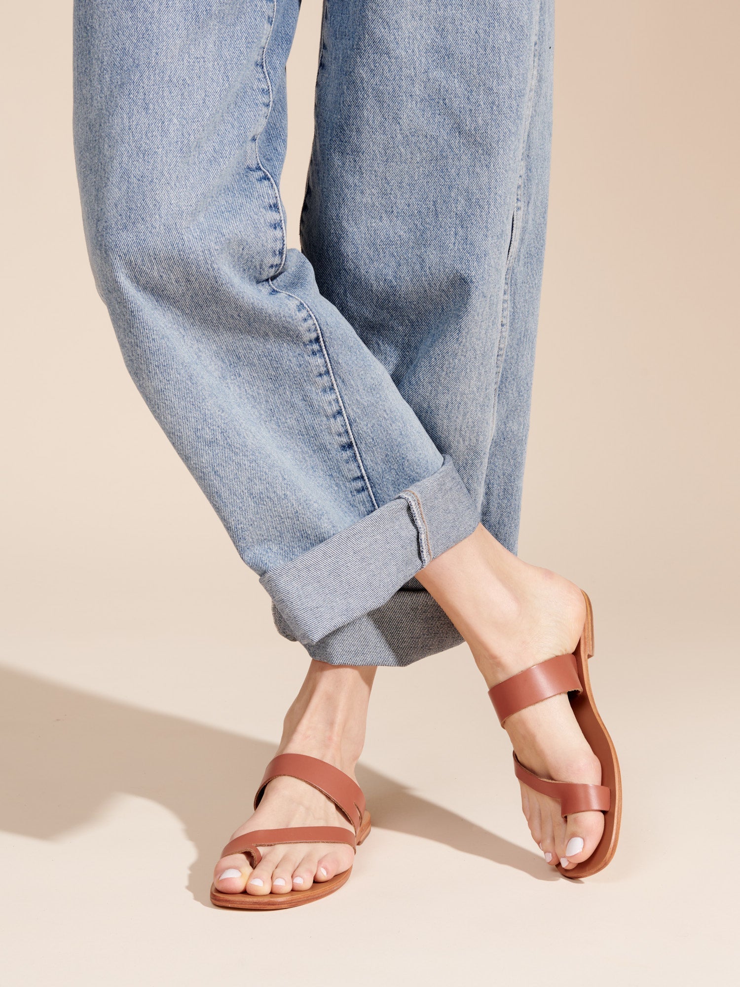 ZARINA sandales en cuir camel