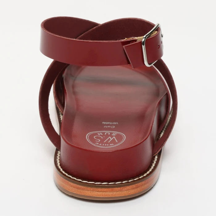 BOGARRA sandales en cuir cranberry verni